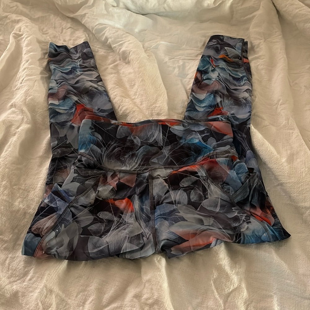 Fast and Free High-Rise Tight 25” Pockets *Updated Lululemon tights W/ pockets